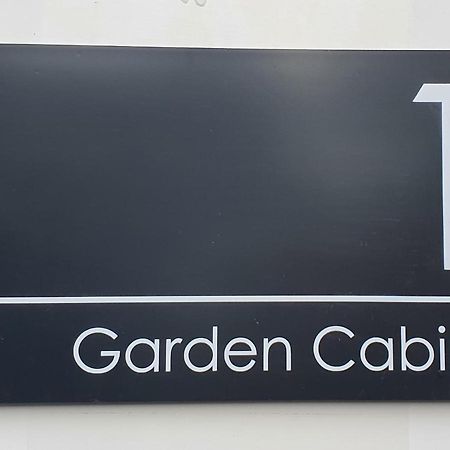 Kingussie Garden Cabins Екстериор снимка