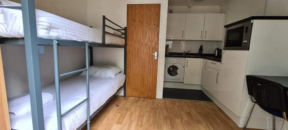 Kingussie Garden Cabins Екстериор снимка