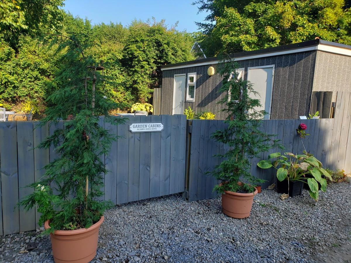 Kingussie Garden Cabins Екстериор снимка