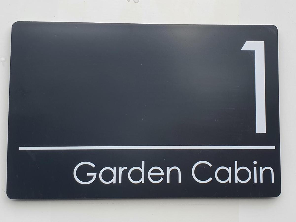 Kingussie Garden Cabins Екстериор снимка